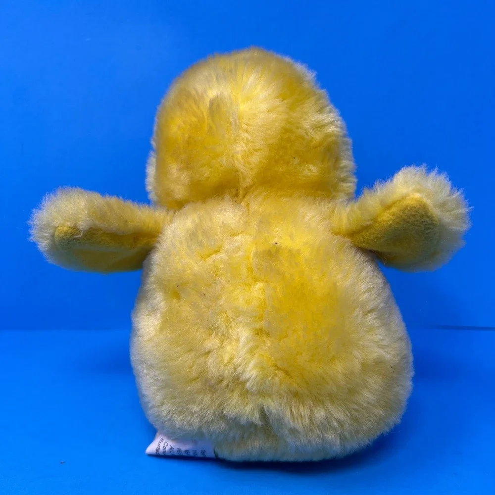 1999 Gemmy Singing Duckling Plush 6in‎ Yellow Electronic Musical Toy Duck